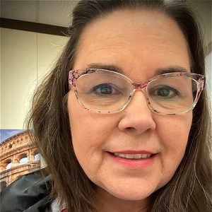 Meet your Posher, Karen